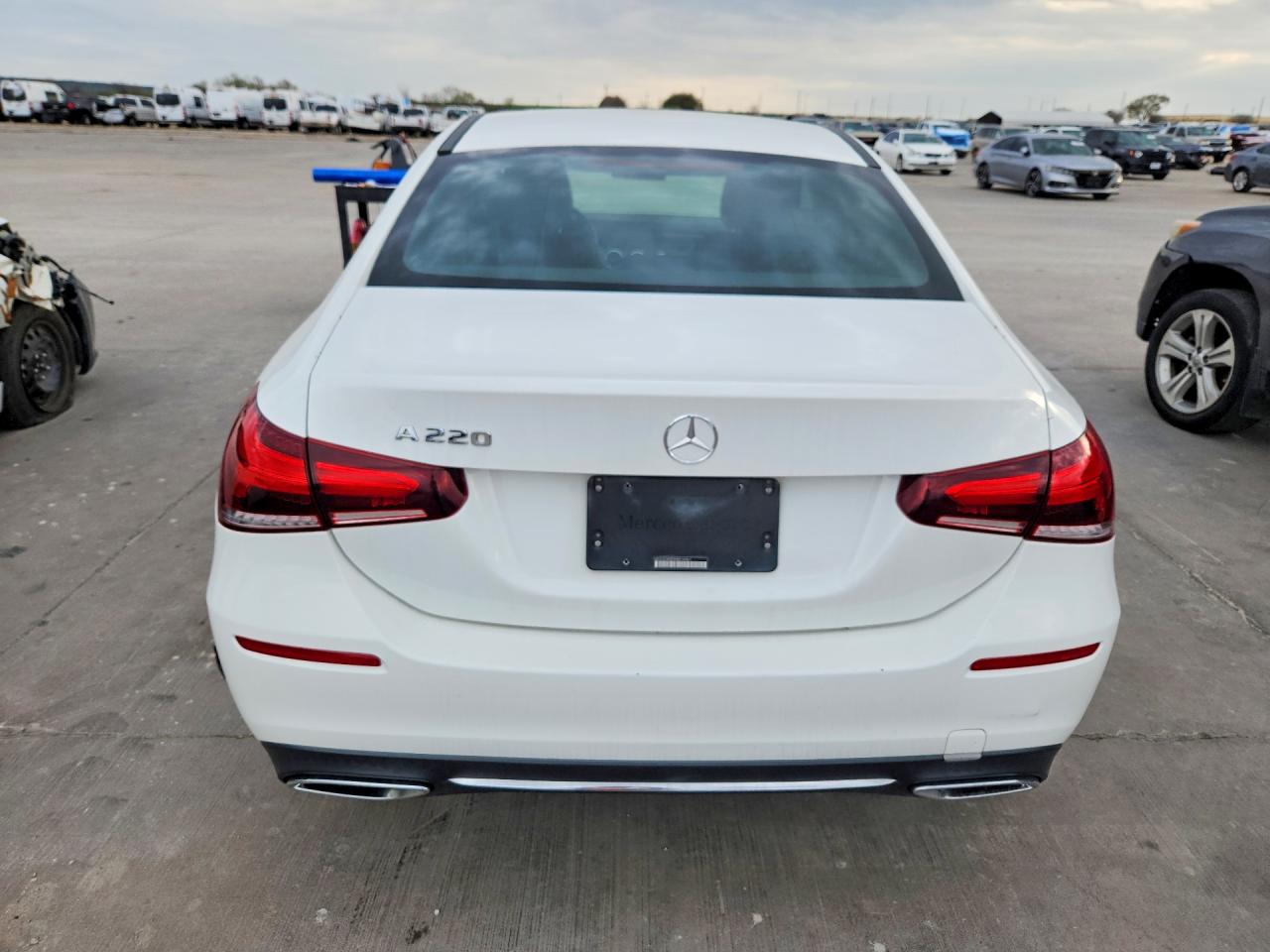 2019 MERCEDES-BENZ A