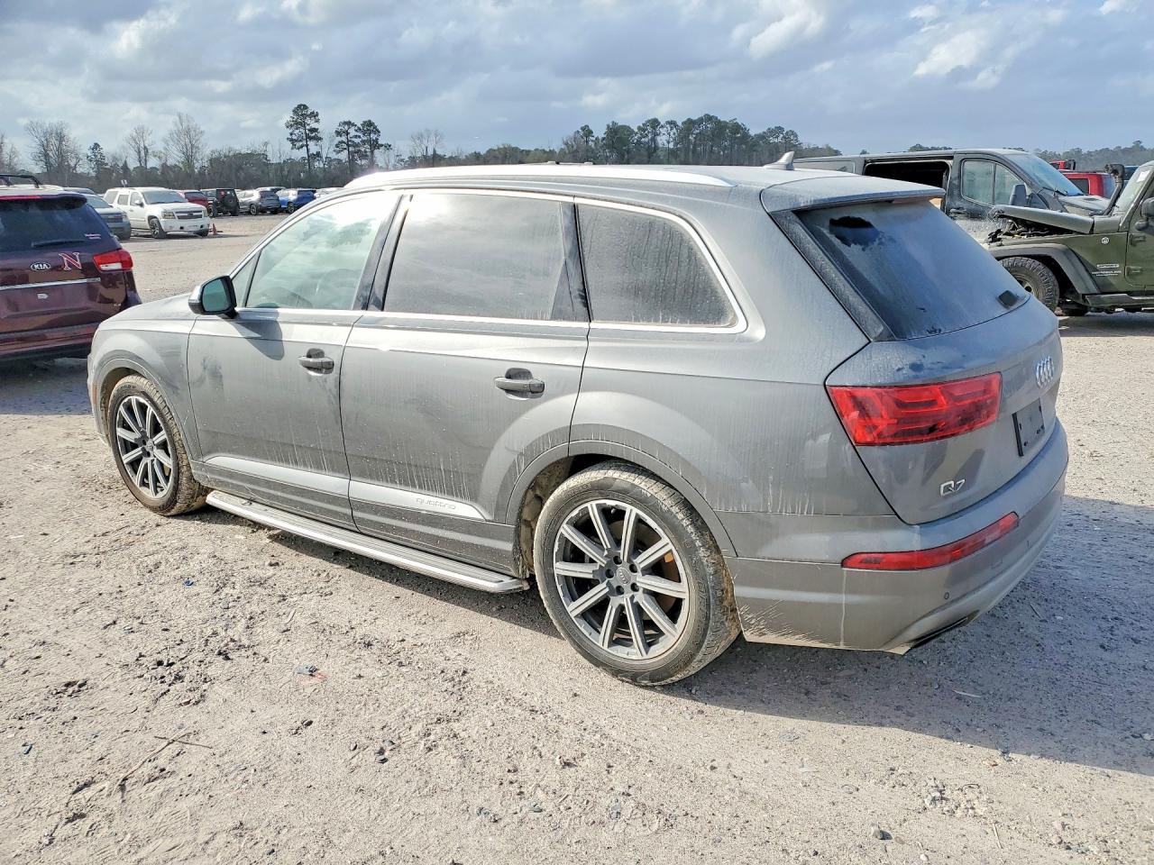 2018 AUDI Q7