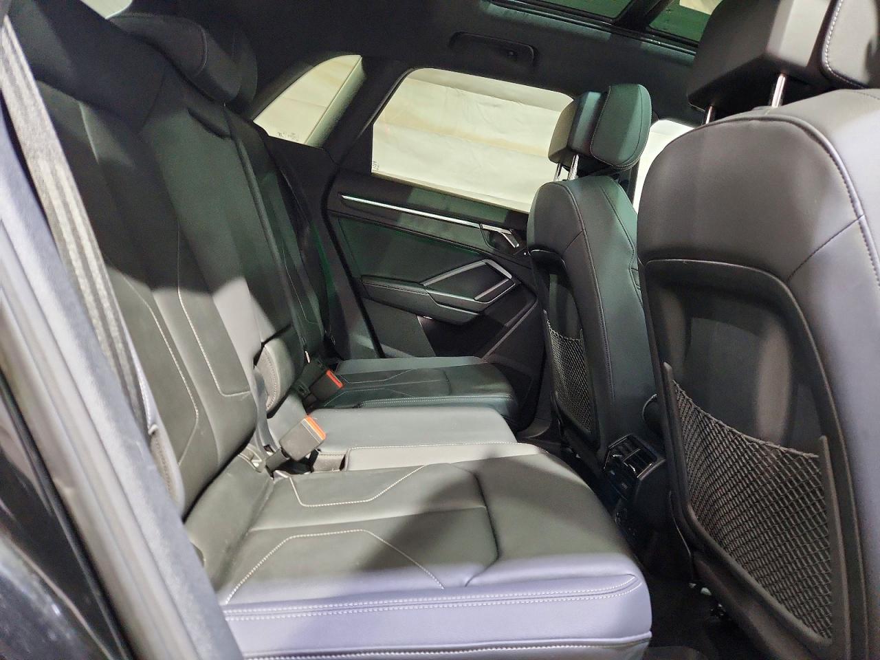 2022 AUDI SUV Q3