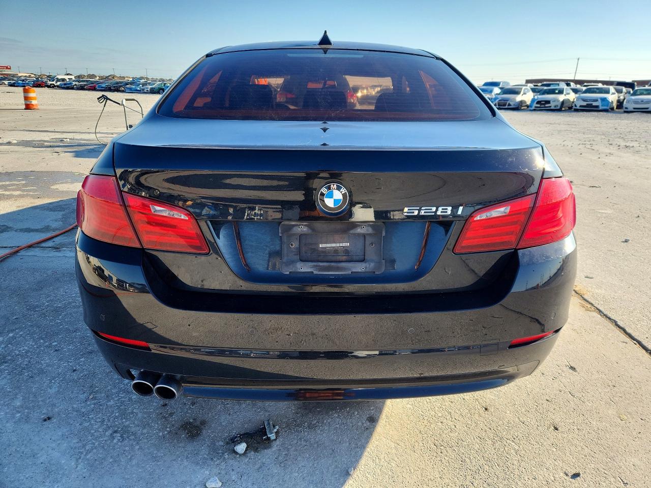 2011 BMW 528 — ?