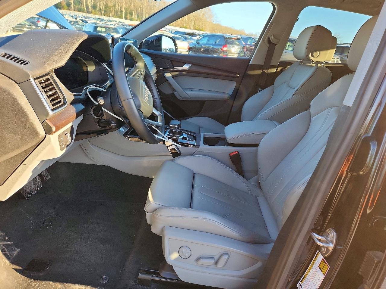 2024 AUDI Q5 E