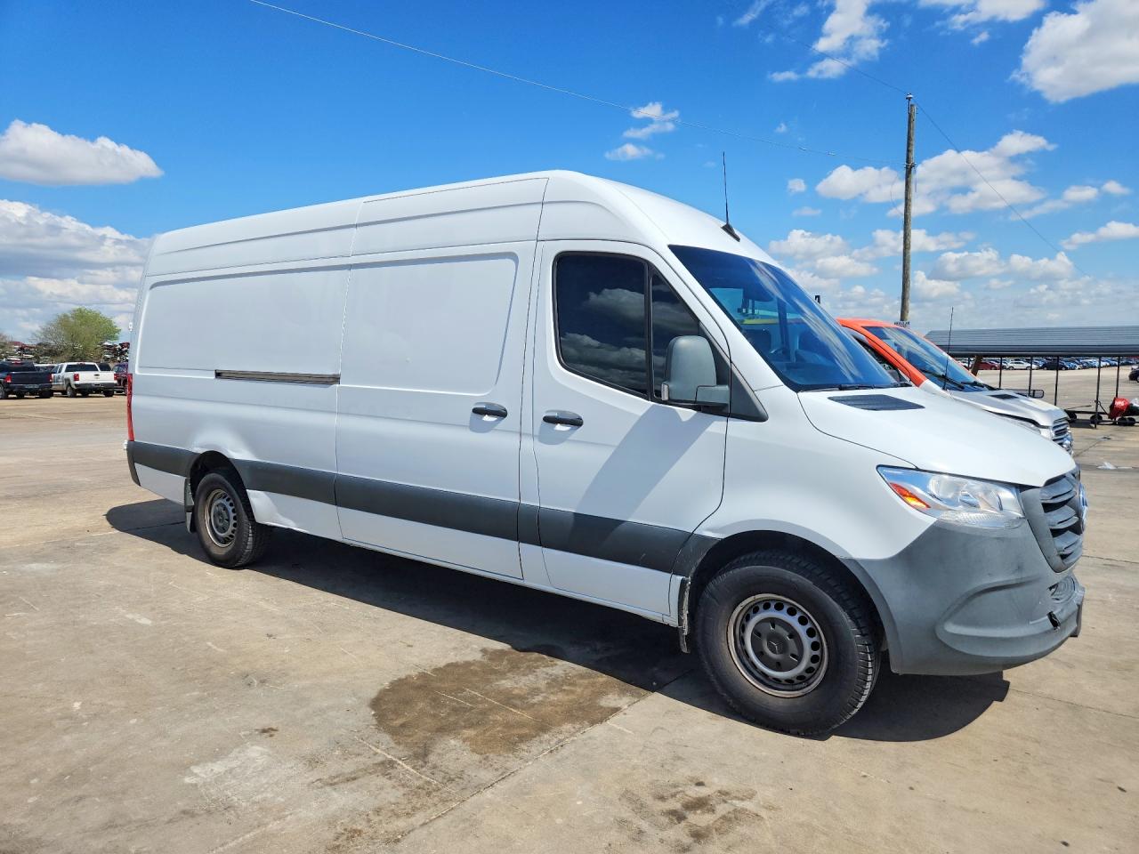 2020 MERCEDES-BENZ 2500 SPRINTER