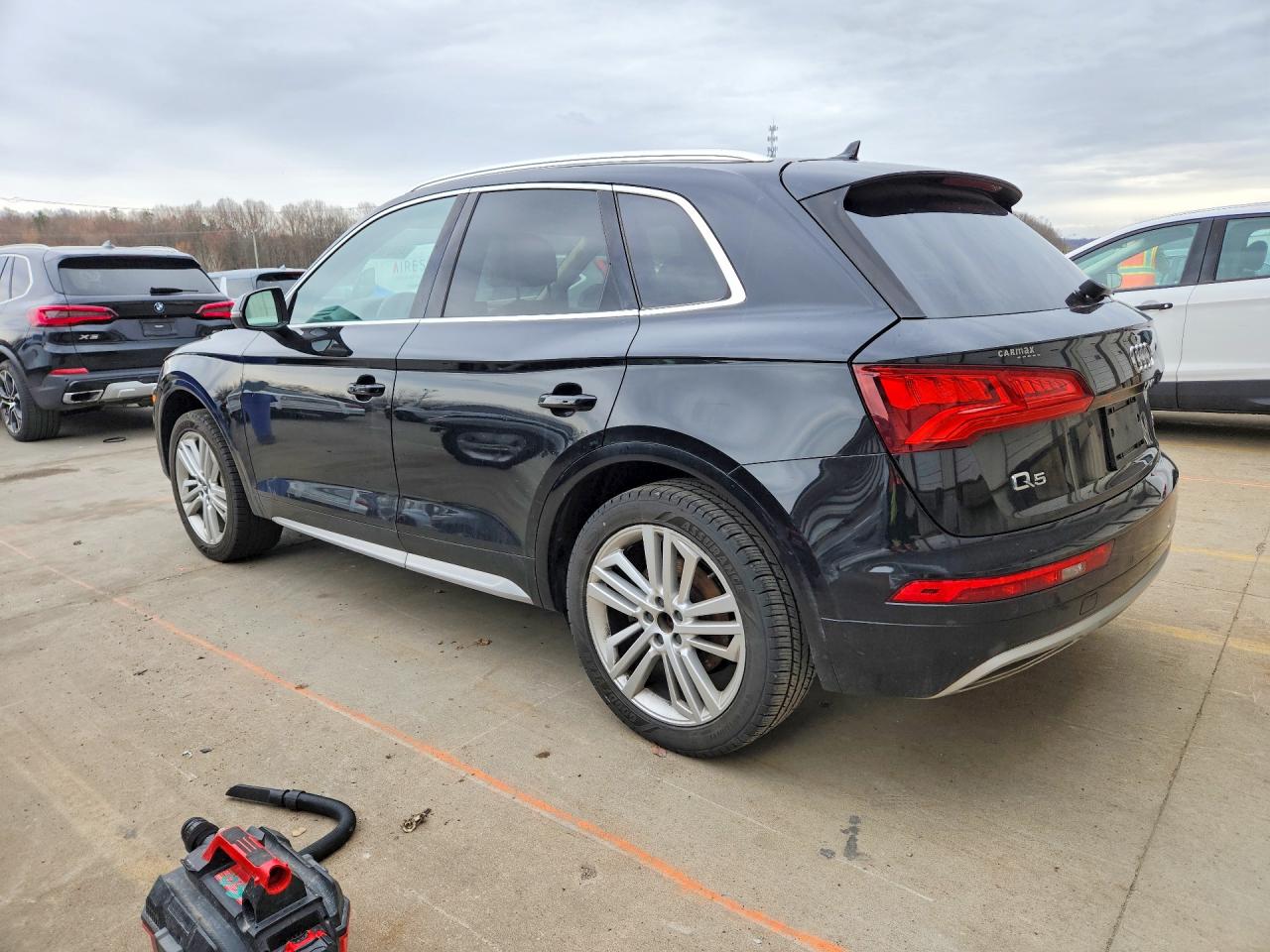 2018 AUDI Q5