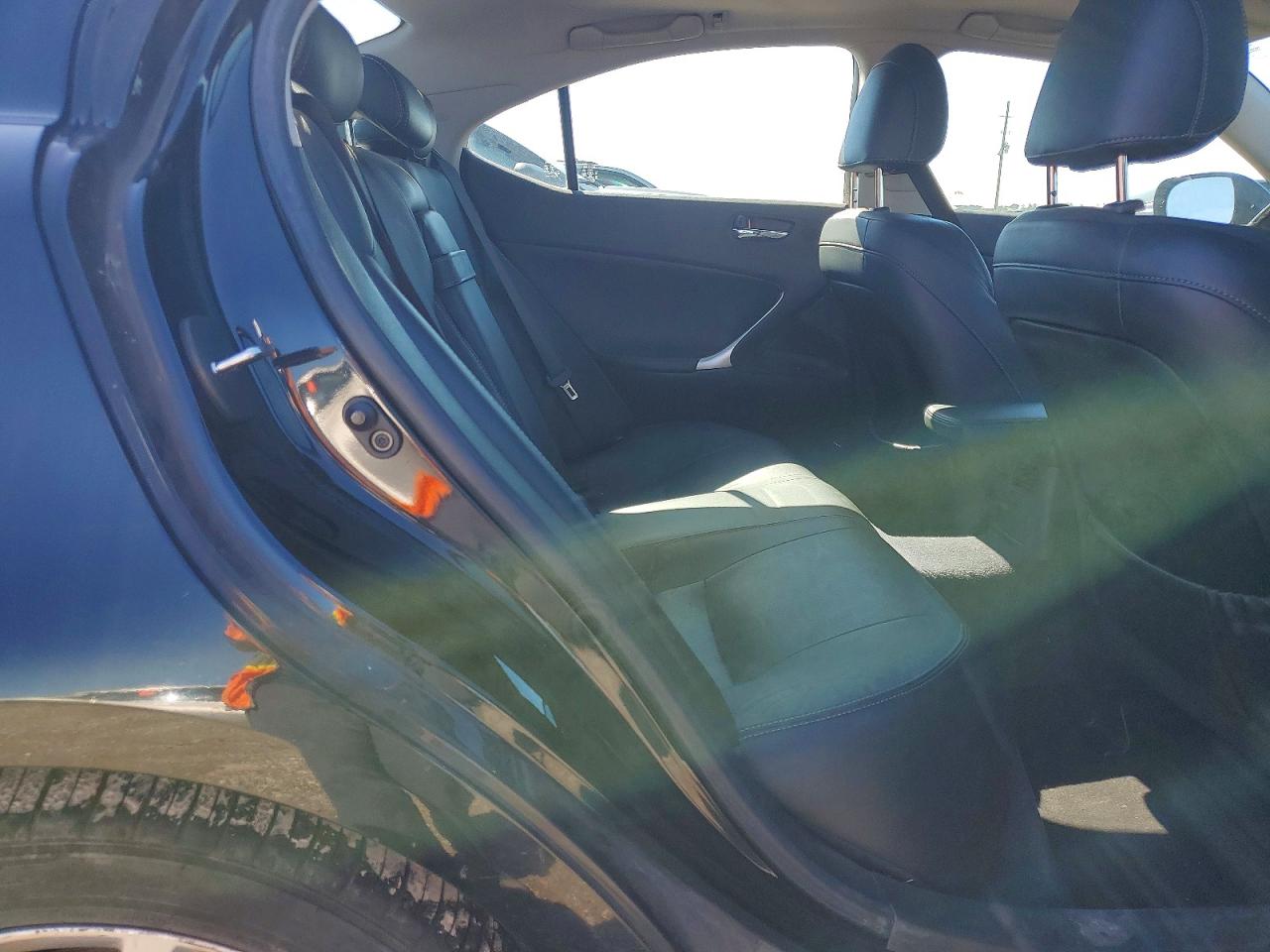 2011 LEXUS IS 250
