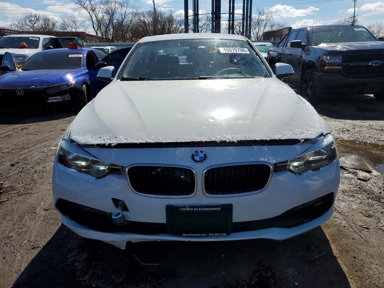2016 BMW 3-series 320 — ?