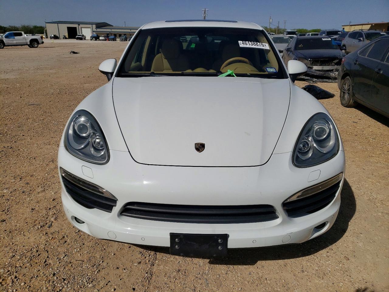 2014 PORSCHE CAYENNE