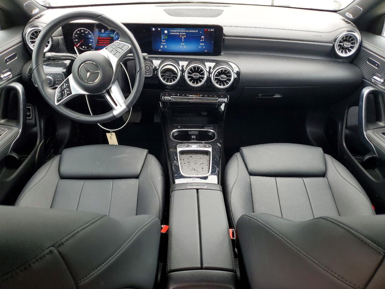 2025 MERCEDES-BENZ CLA