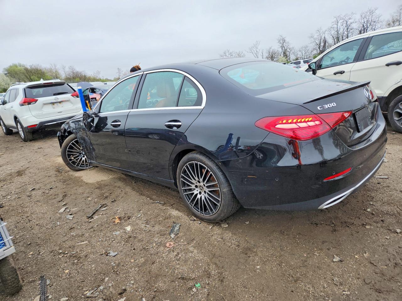 2022 MERCEDES-BENZ C