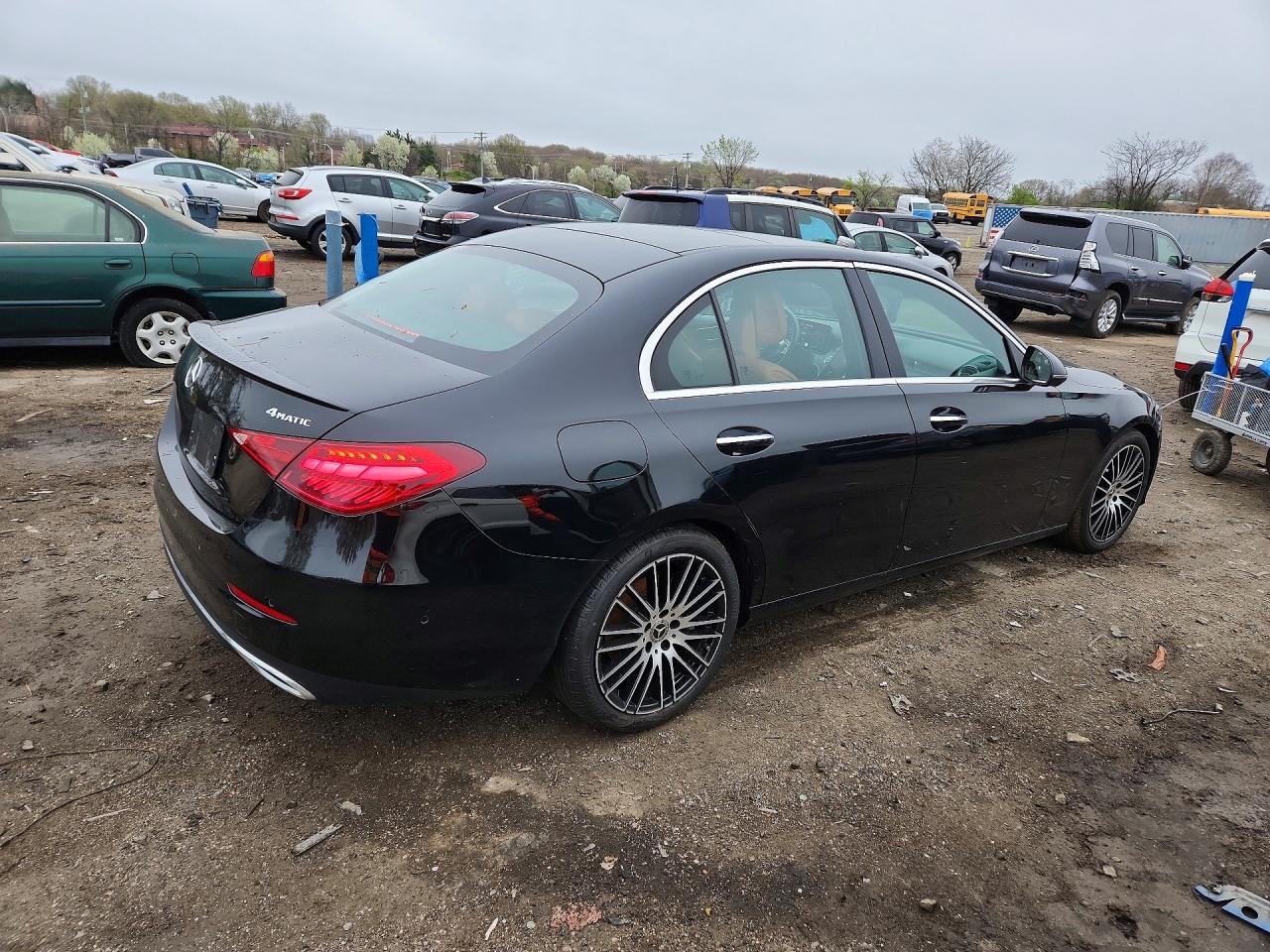 2022 MERCEDES-BENZ C