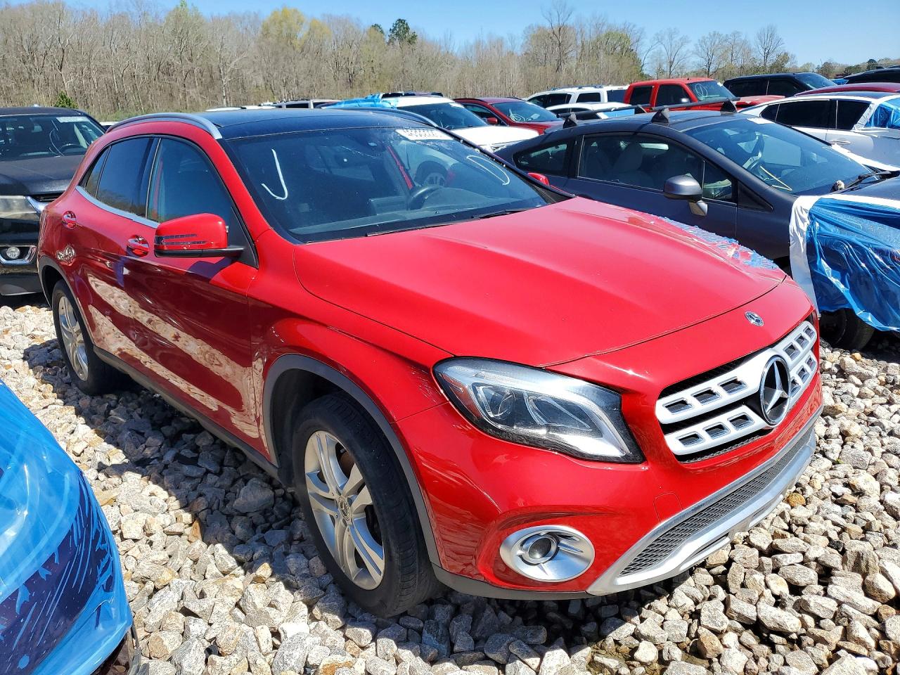 2020 MERCEDES-BENZ GLA