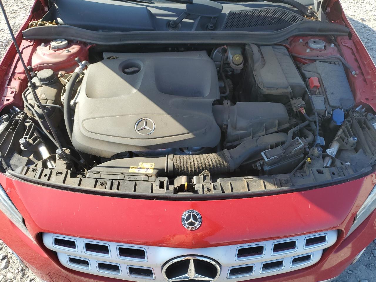 2020 MERCEDES-BENZ GLA