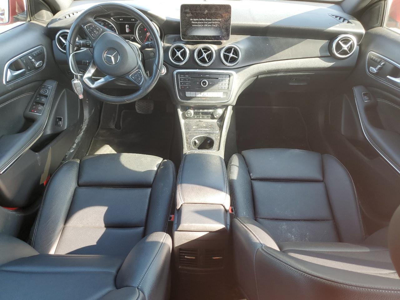 2020 MERCEDES-BENZ GLA