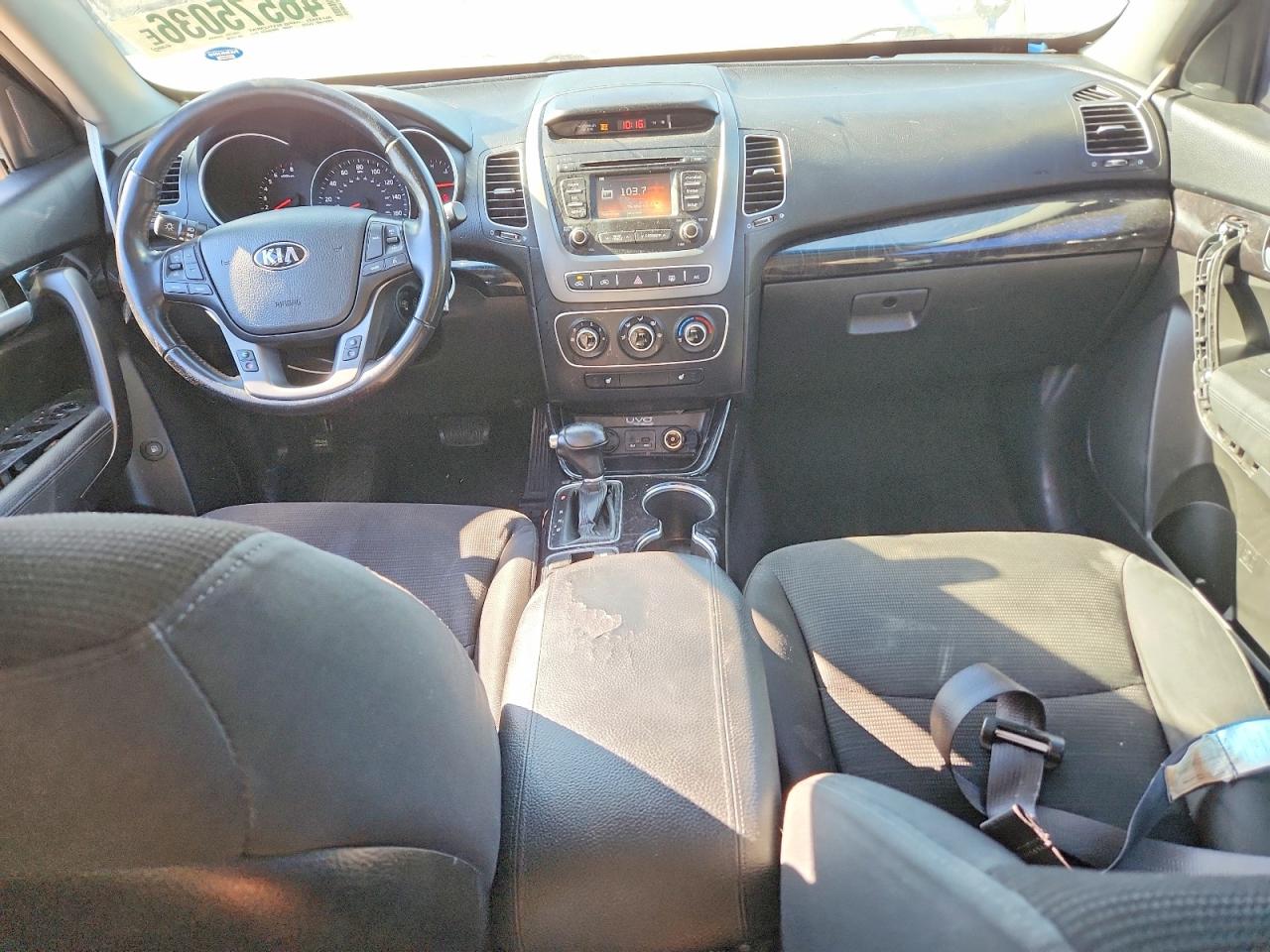 2015 KIA SORENTO