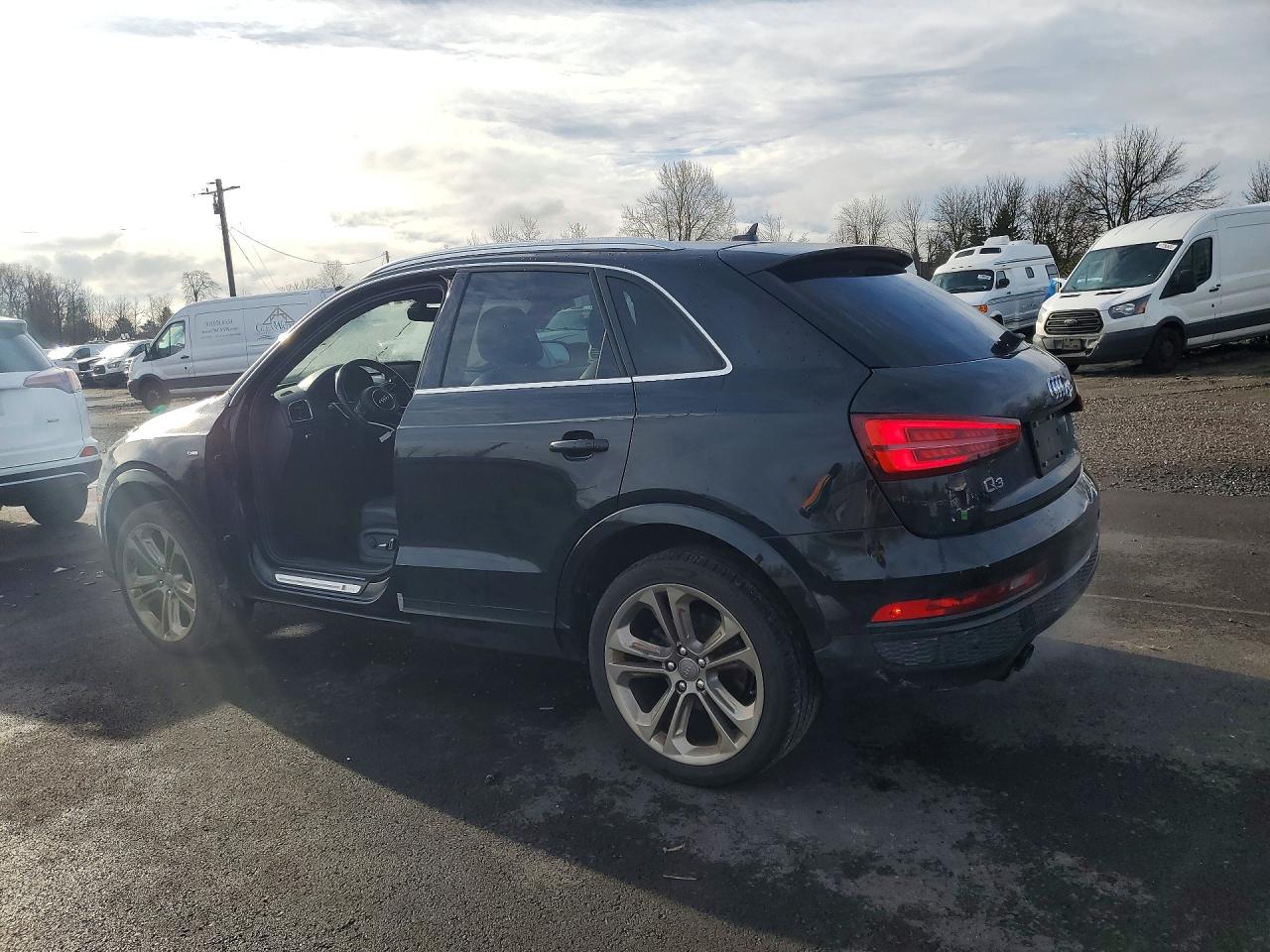 2016 AUDI Q3 — ?