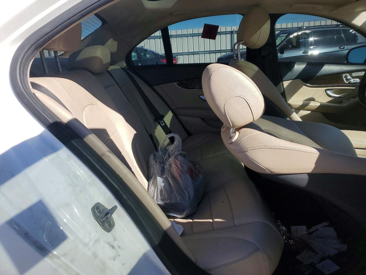 2015 MERCEDES-BENZ C