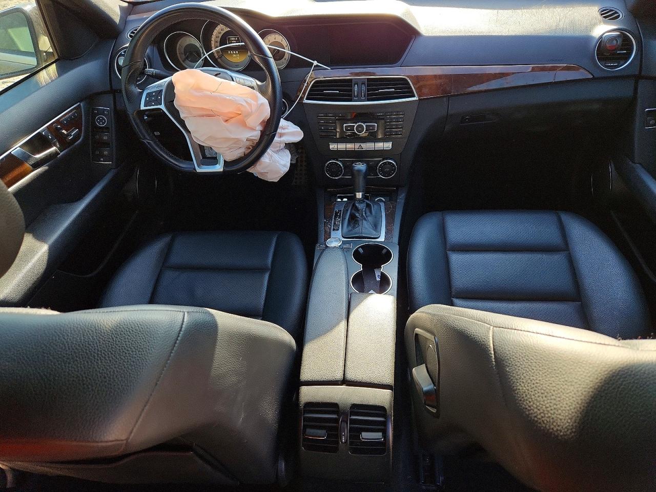 2012 MERCEDES-BENZ C
