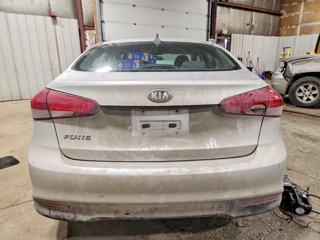 2017 KIA FORTE