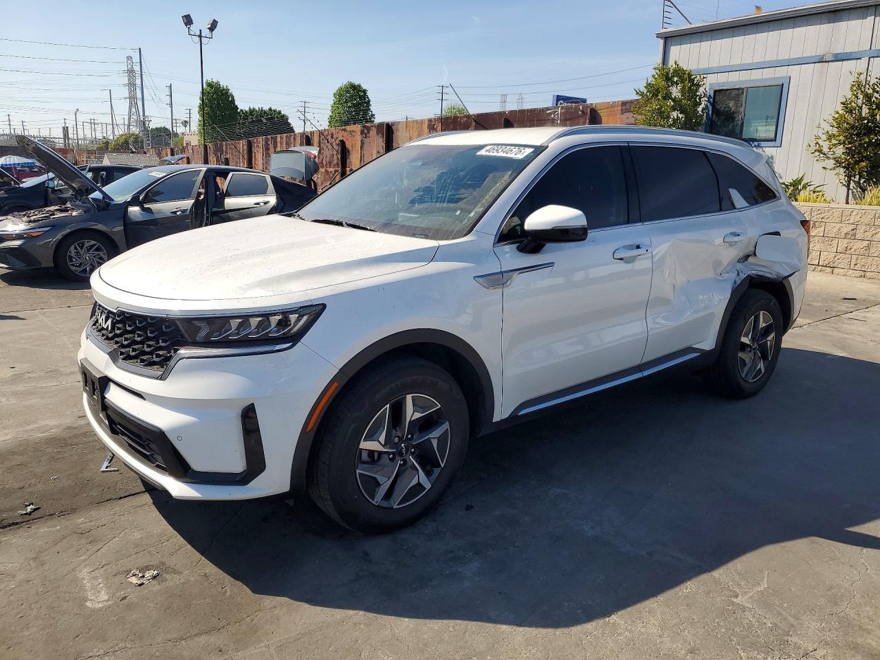 2023 KIA SORENTO HYBRID — ?