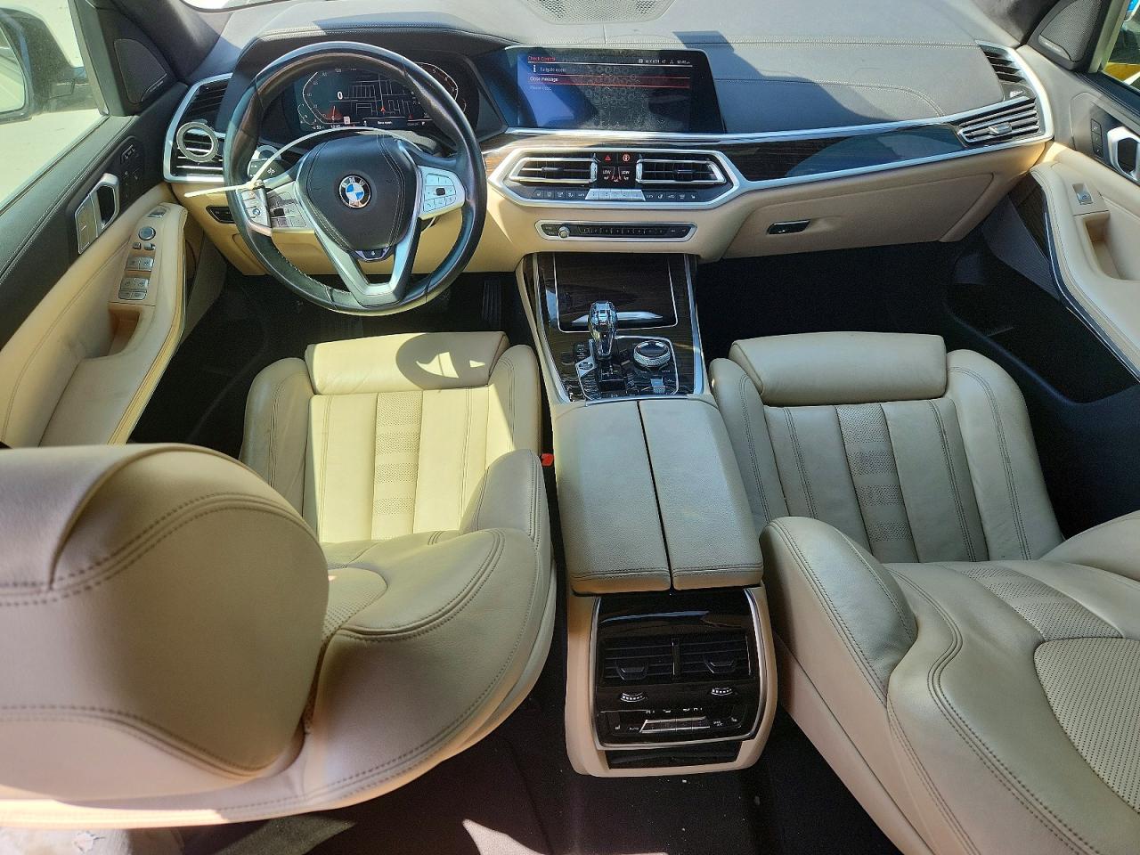 2020 BMW X7