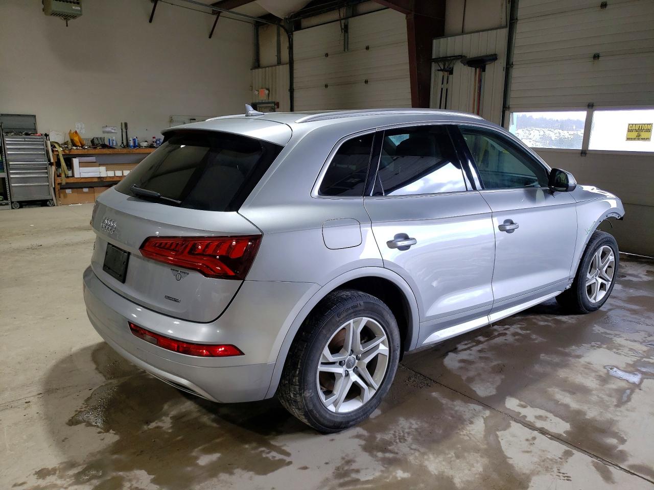 2019 AUDI Q5