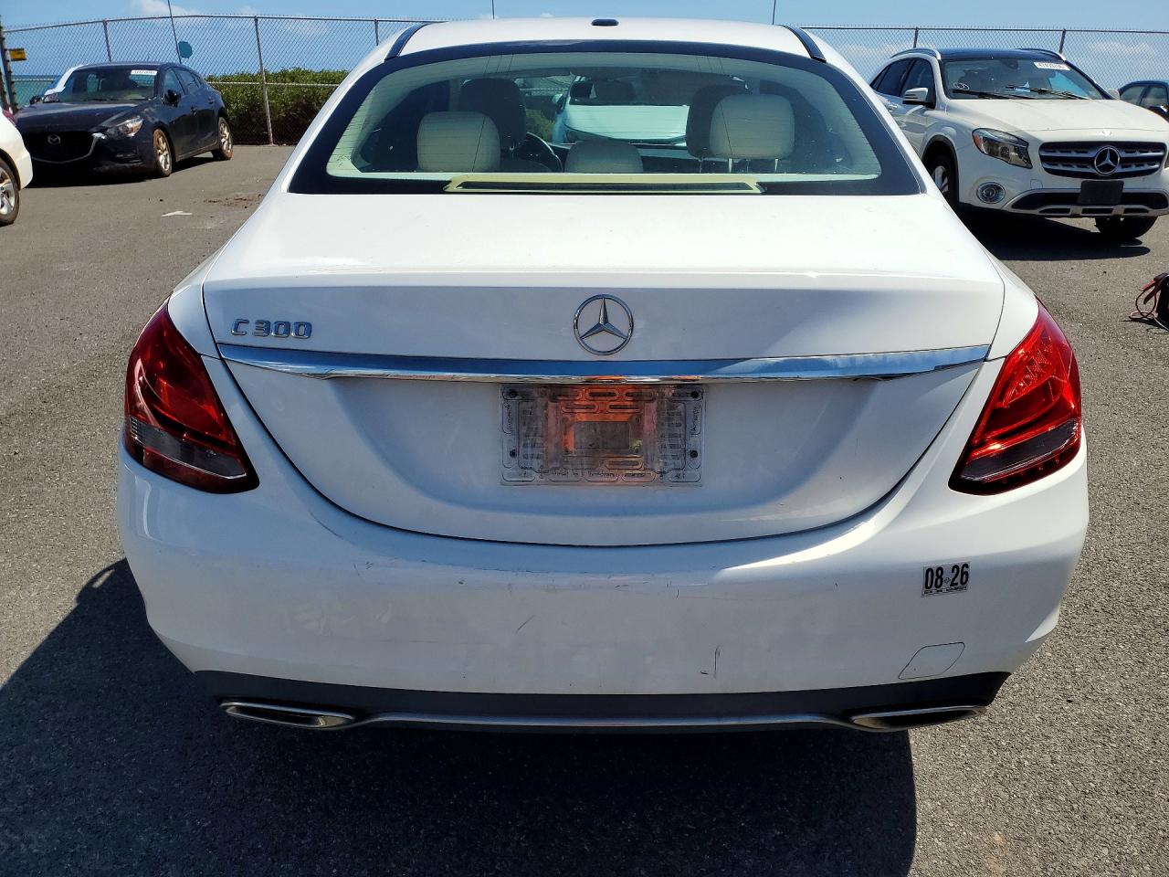 2015 MERCEDES-BENZ C