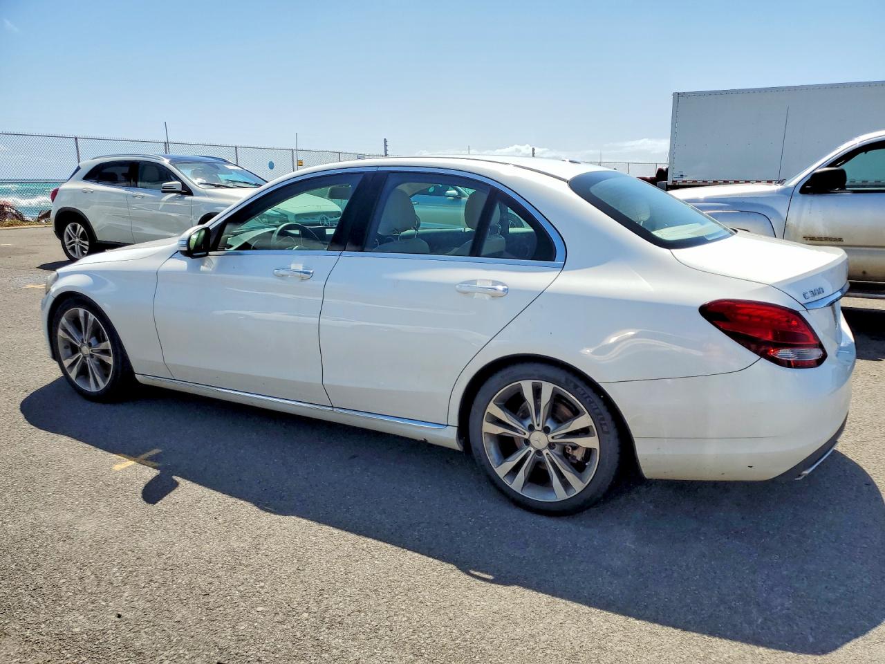 2015 MERCEDES-BENZ C