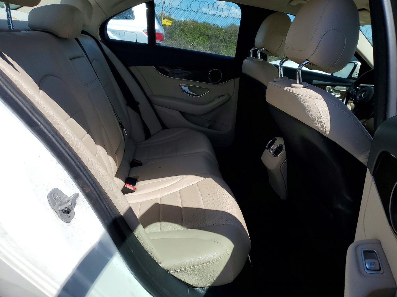 2015 MERCEDES-BENZ C