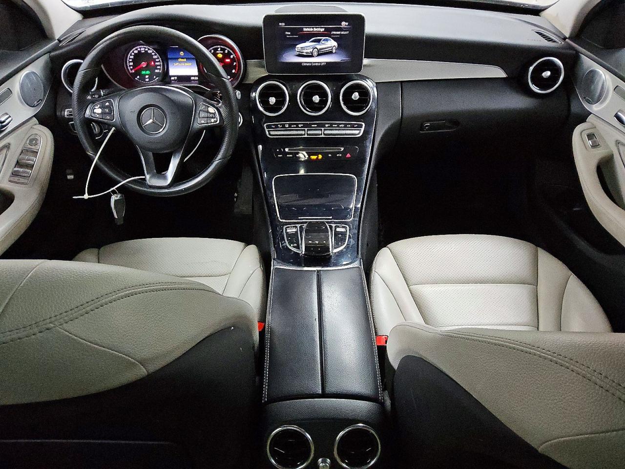 2016 MERCEDES-BENZ C