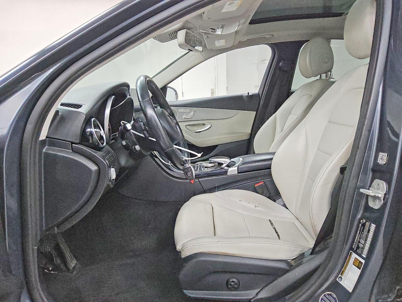 2016 MERCEDES-BENZ C