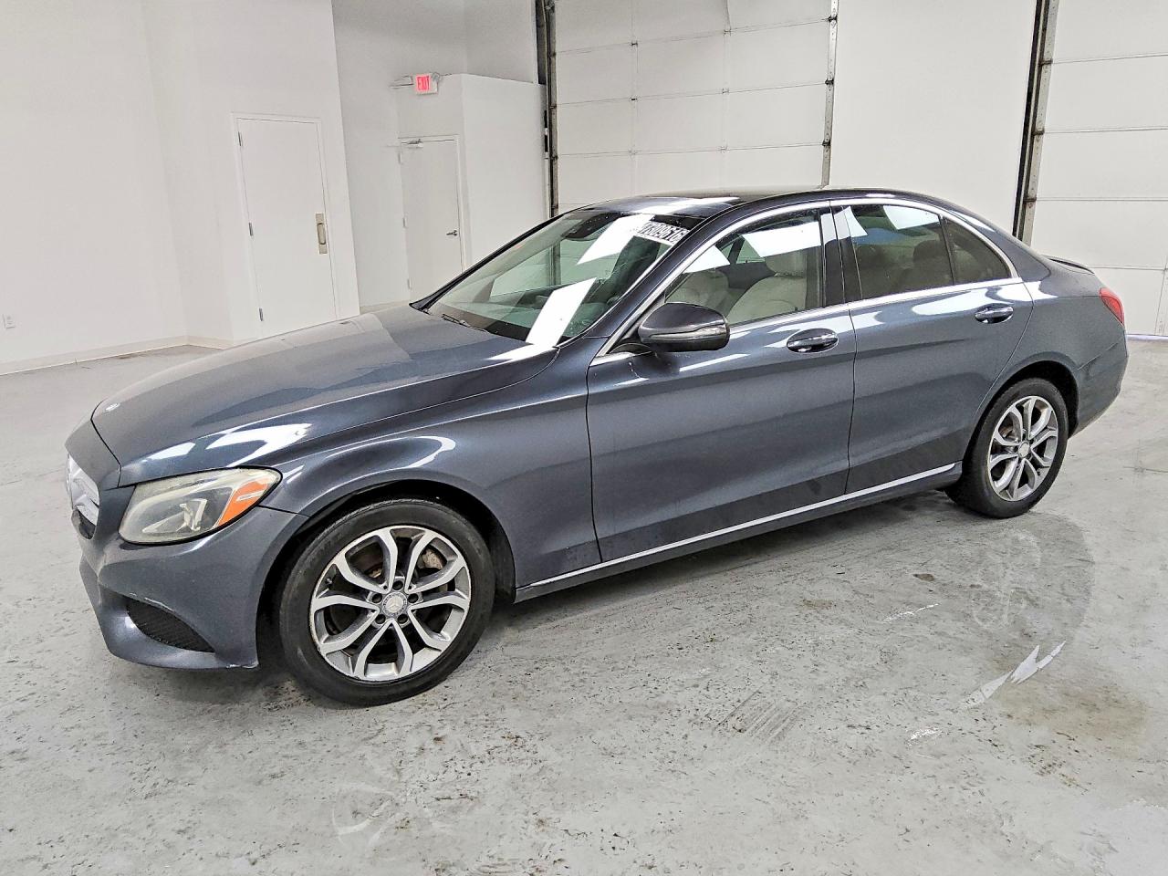 2016 MERCEDES-BENZ C