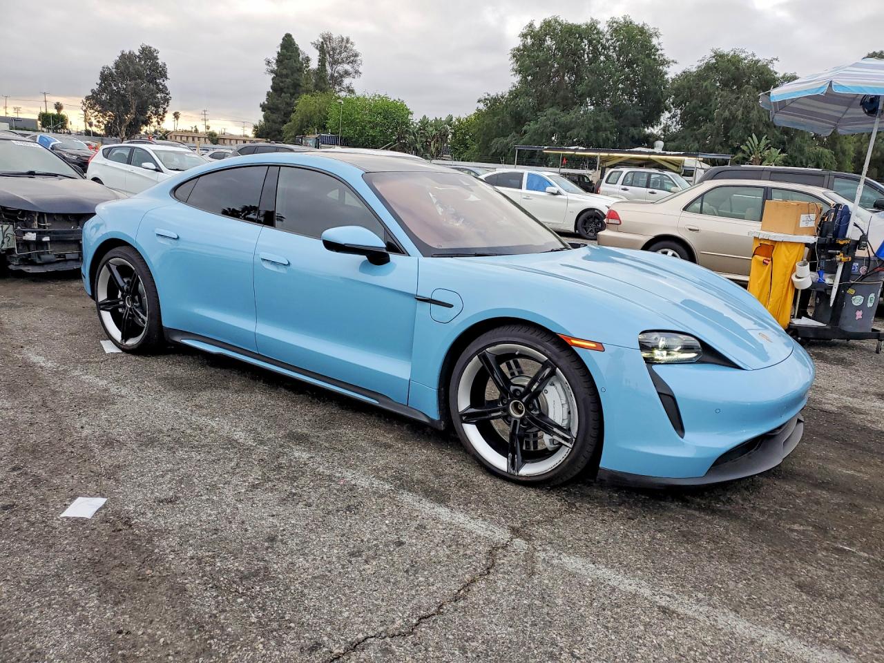 2024 PORSCHE TAYCAN