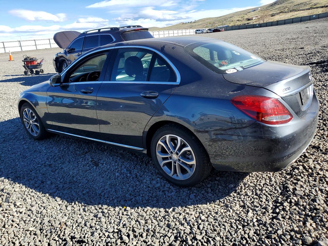 2015 MERCEDES-BENZ C