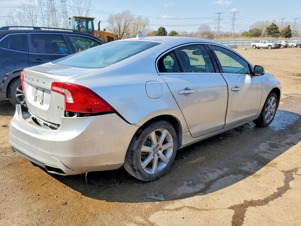 2016 VOLVO S60