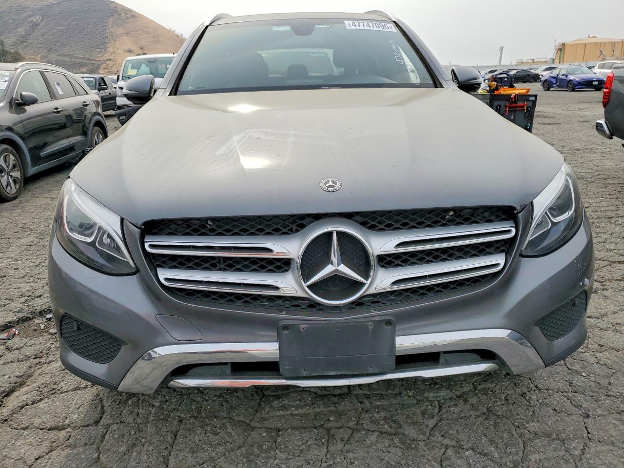 2019 MERCEDES-BENZ GLC