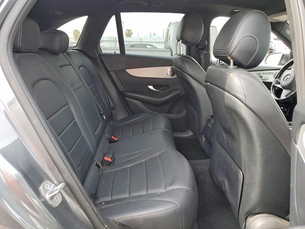 2019 MERCEDES-BENZ GLC