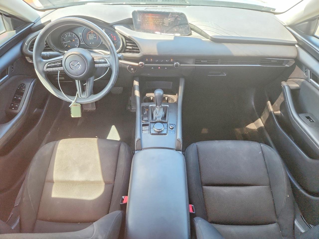 2021 MAZDA 3