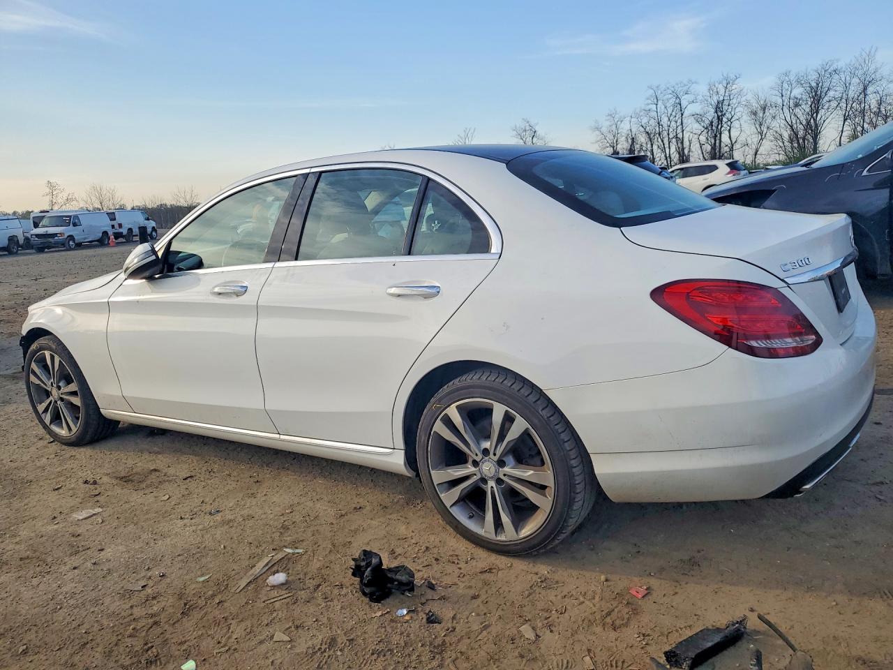 2017 MERCEDES-BENZ C