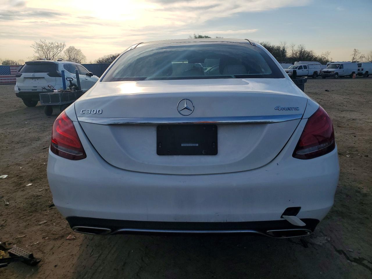 2017 MERCEDES-BENZ C