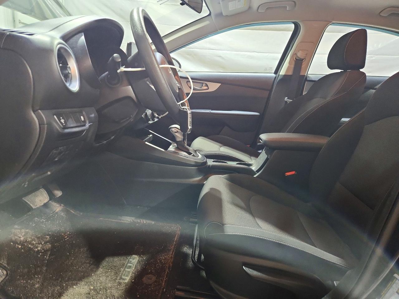 2023 KIA FORTE