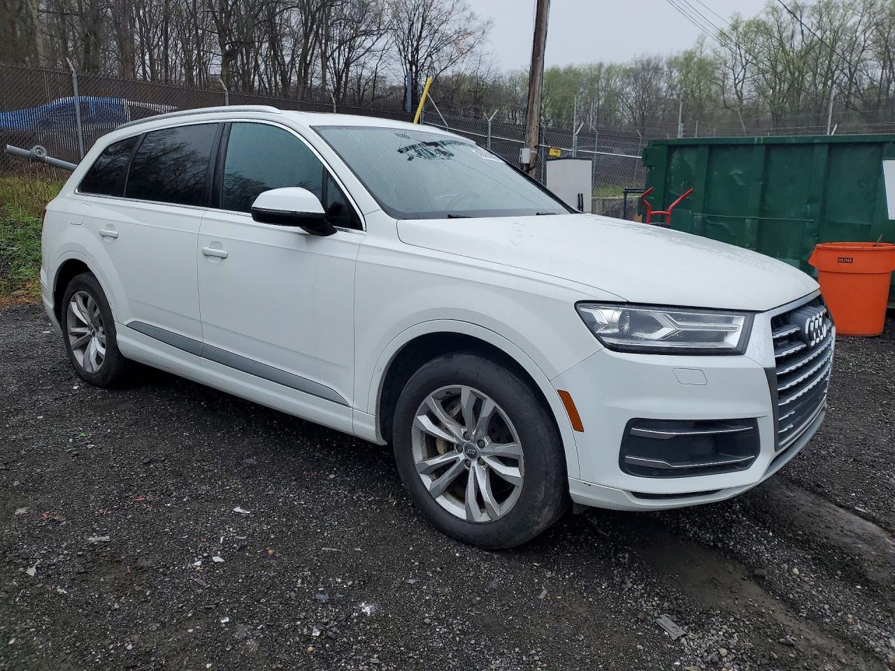 2017 AUDI Q7