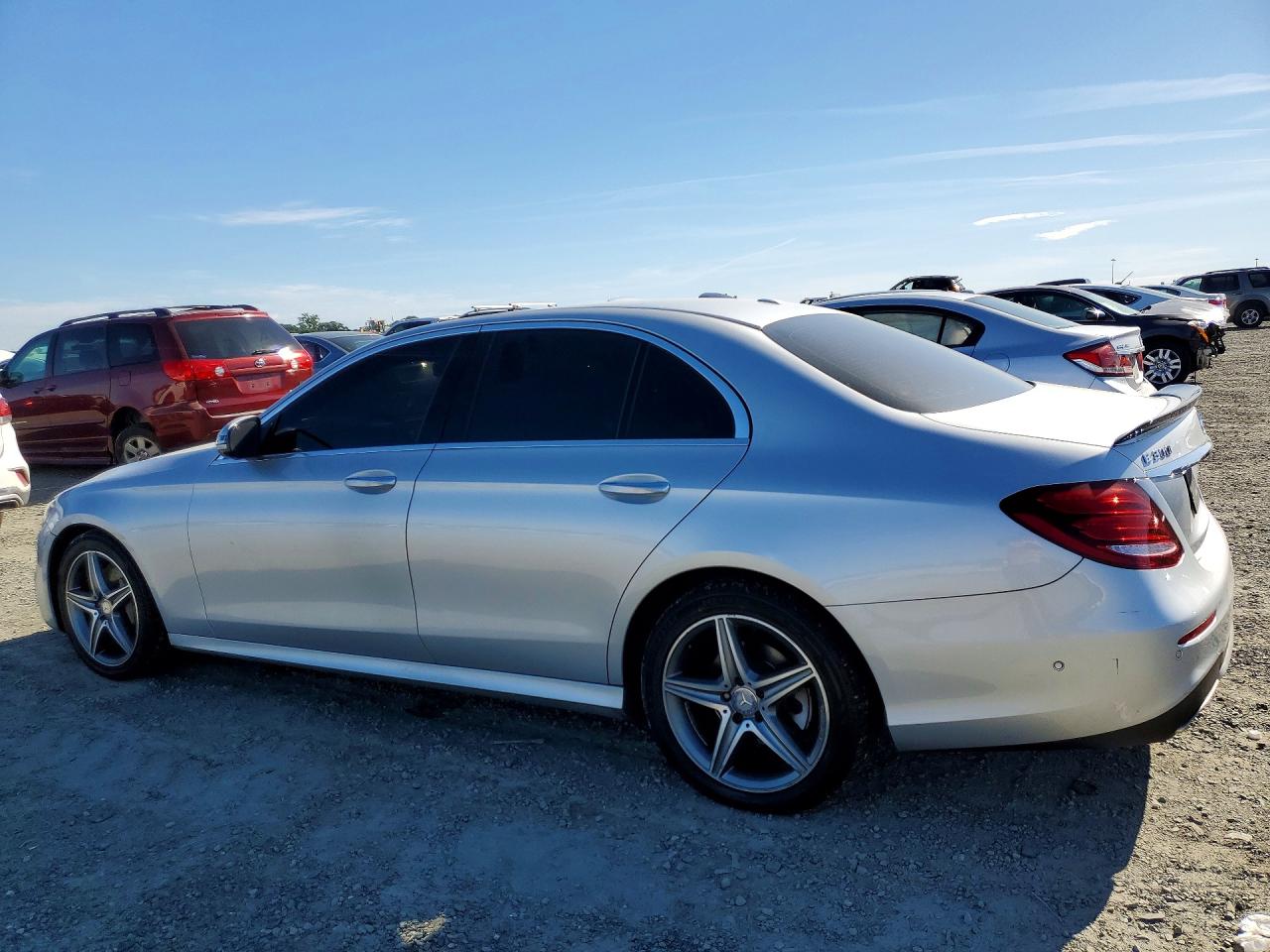 2017 MERCEDES-BENZ E