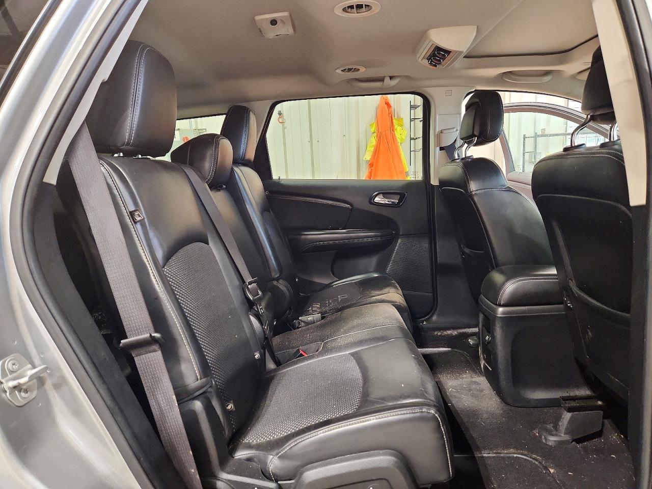 2020 DODGE JOURNEY — ?