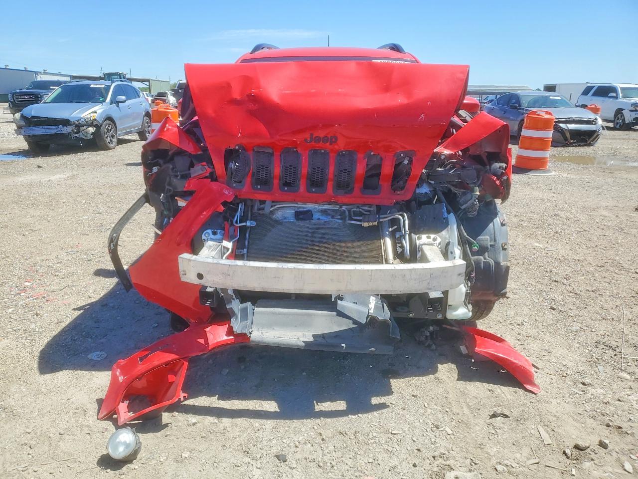 2018 JEEP CHEROKEE