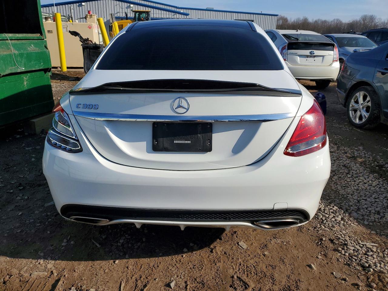 2017 MERCEDES-BENZ C — ?