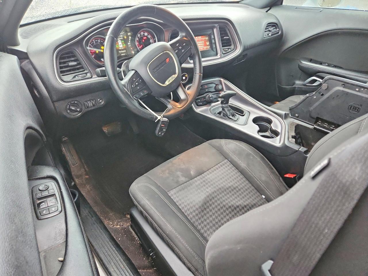 2016 DODGE CHALLENGER