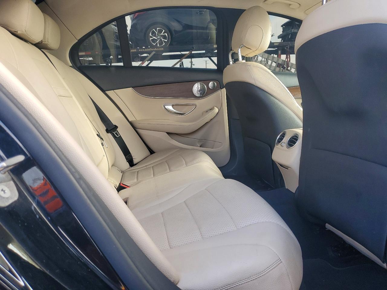 2019 MERCEDES-BENZ C