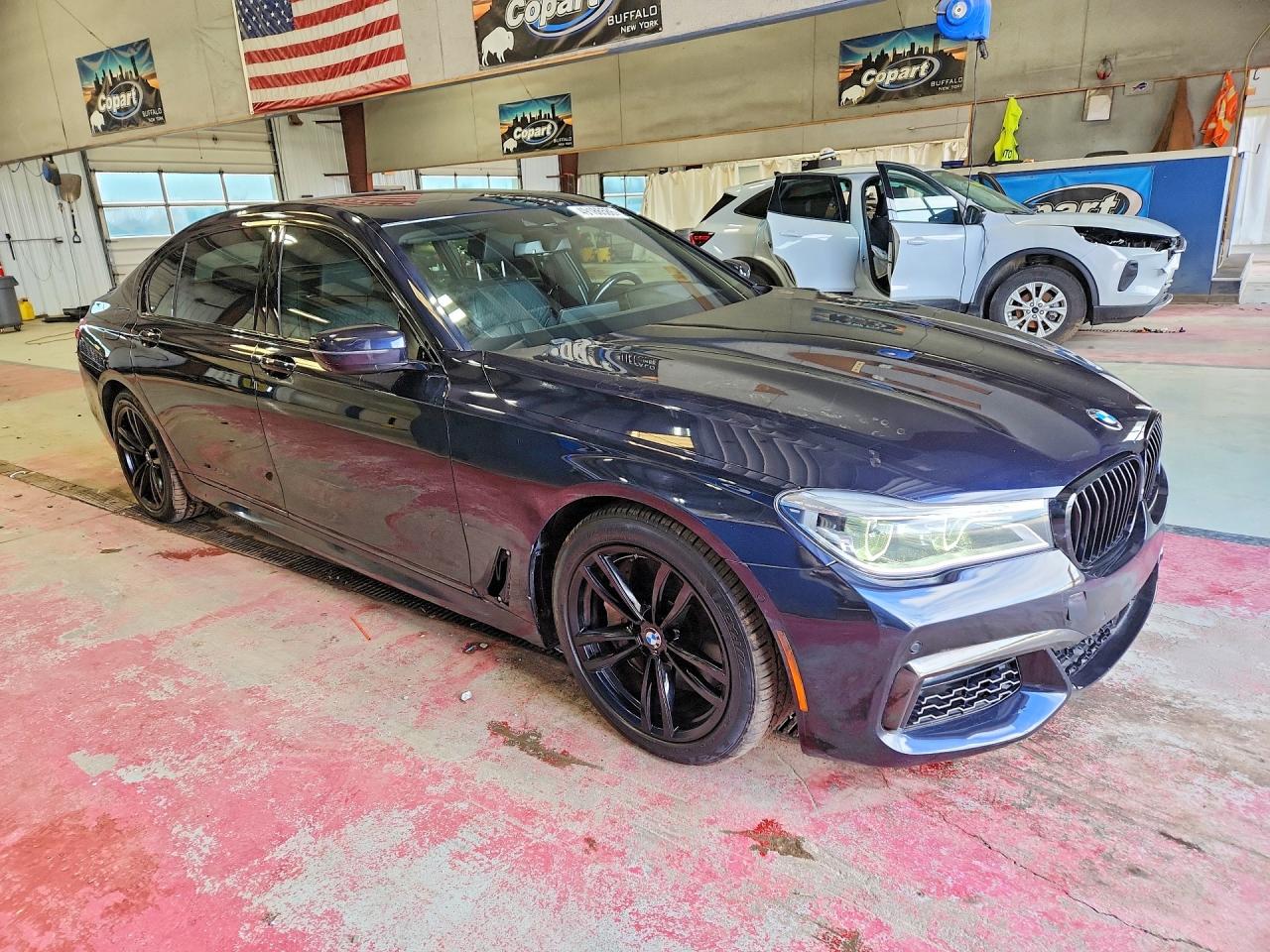 2017 BMW 750
