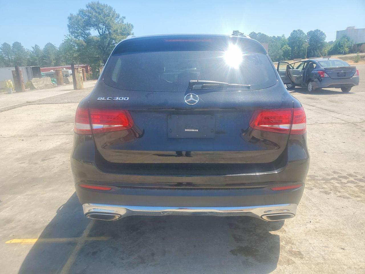 2017 MERCEDES-BENZ GLC