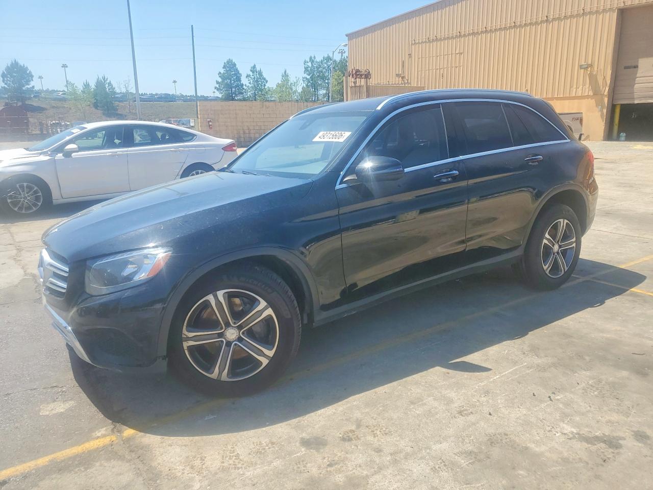 2017 MERCEDES-BENZ GLC