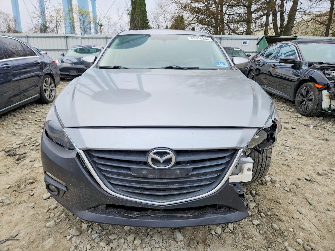 2016 MAZDA 3